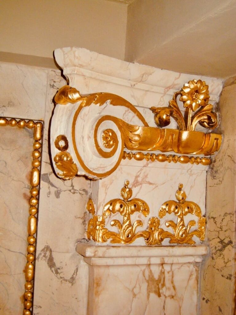 Peinture Intérieure Stucco et peinture décorative dorée